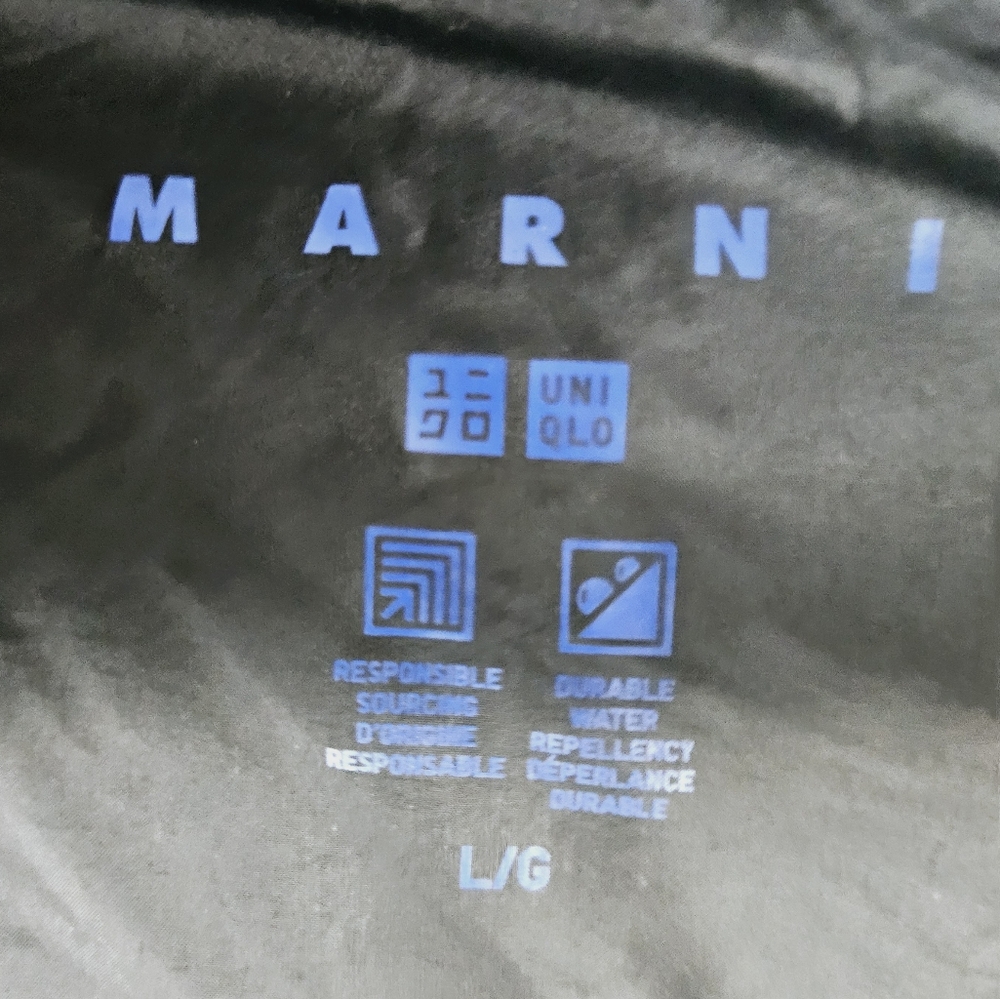MARNI x UNIQLO | down filled oversized unisex puffer vest - Picture 5 of 11